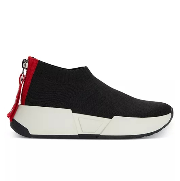 DKNY Marcel Slip-On Sneaker -9.5 - Picture 8 of 8